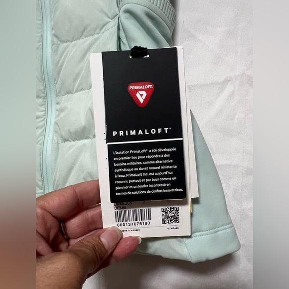 NWT Lululemon Down For It All Puffer Vest - Delicate Mint - Outdoor Winter Fall - Picture 11 of 16